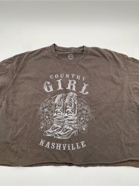 Country Girl Nashville Graphic Tee - Size L